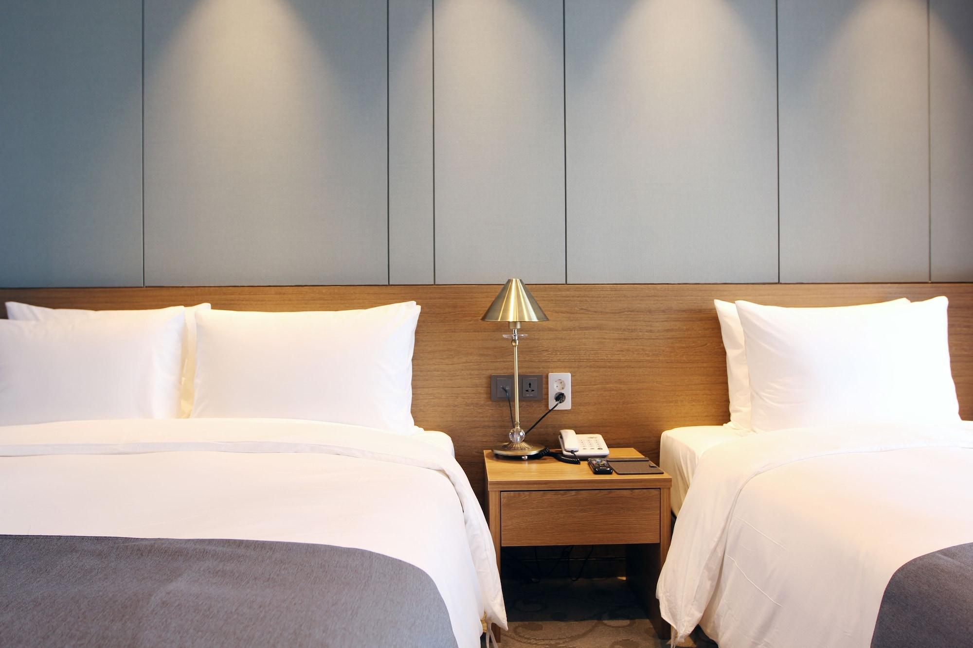 אינצ'ון Western Grace Hotel מראה חיצוני תמונה