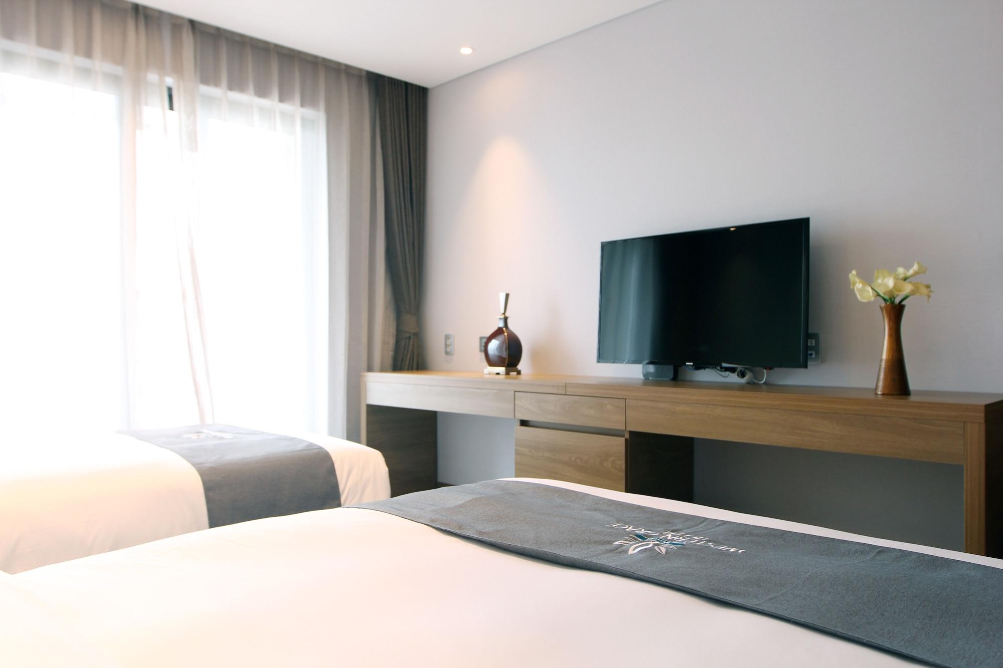 אינצ'ון Western Grace Hotel מראה חיצוני תמונה